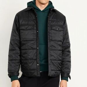 GAP Men's Black Puffer Jacket Water-Resistant Quilted Shacket
Size Small